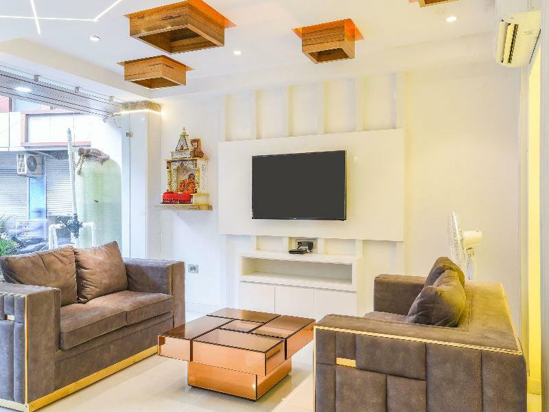 Oyo 15836 Pleasure River Front Resort Tuem Luaran gambar
